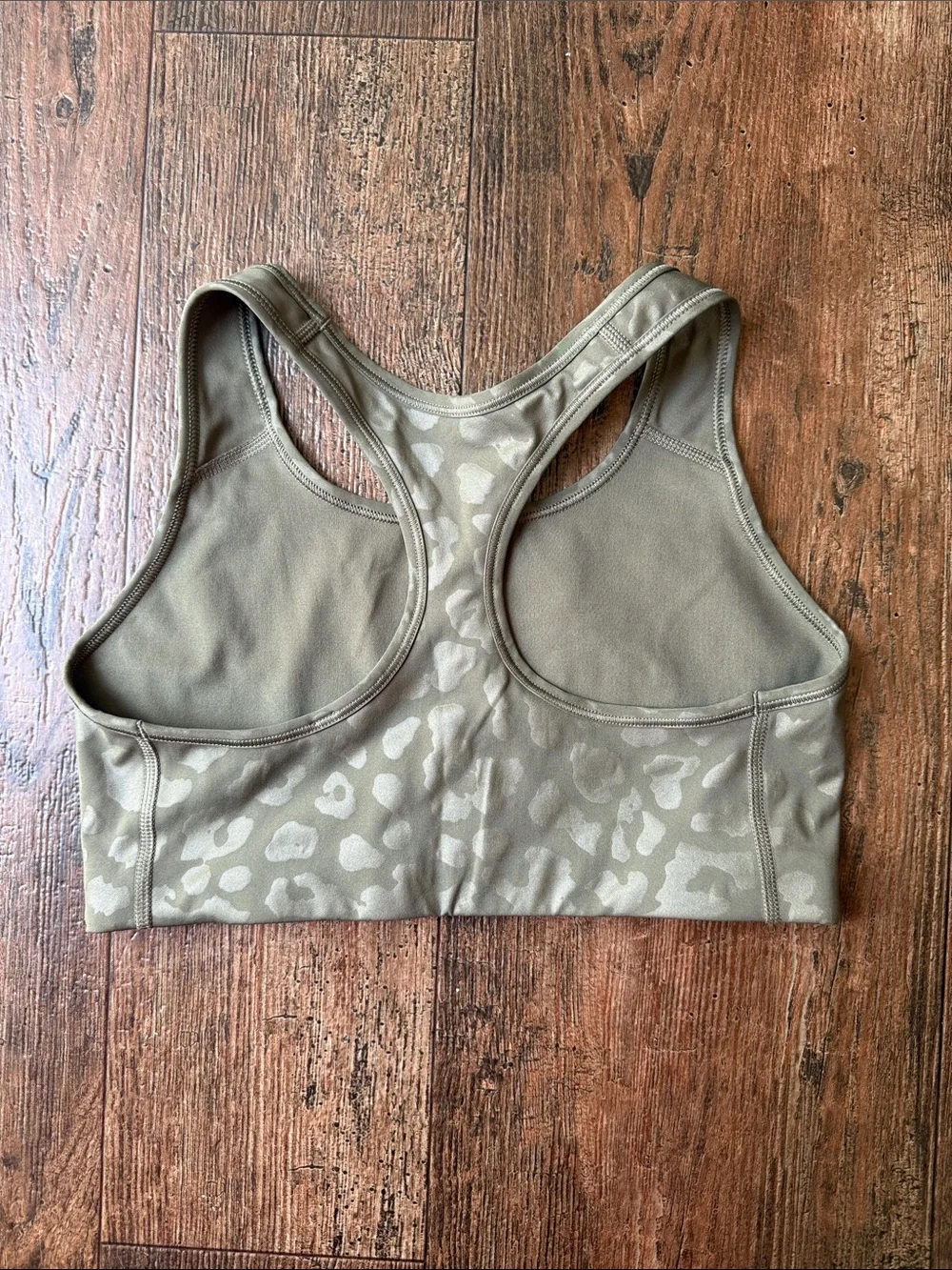 Nike Olive Green Leopard-Print Racerback Sports Bra and Leggings Size M